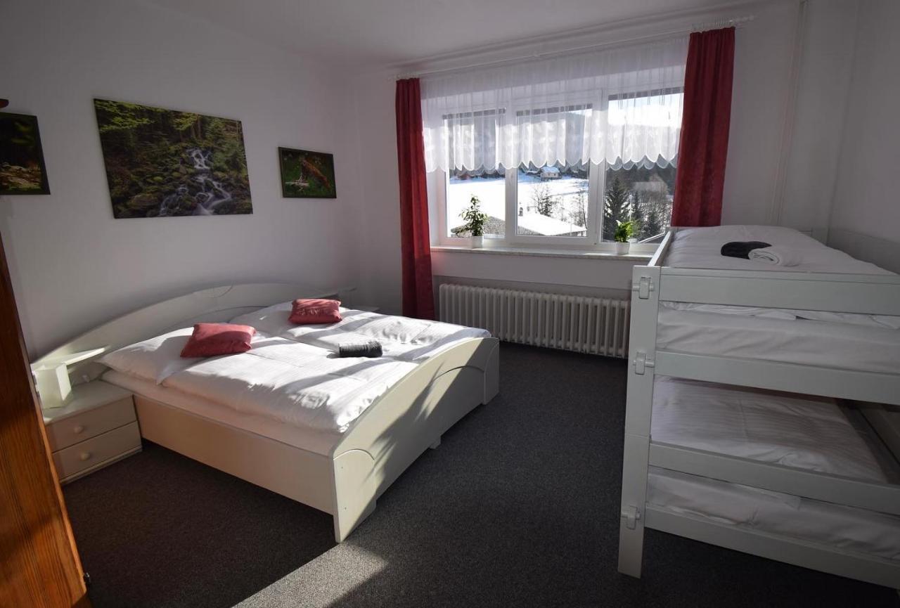 Pension St. Moritz Železná Ruda Zewnętrze zdjęcie